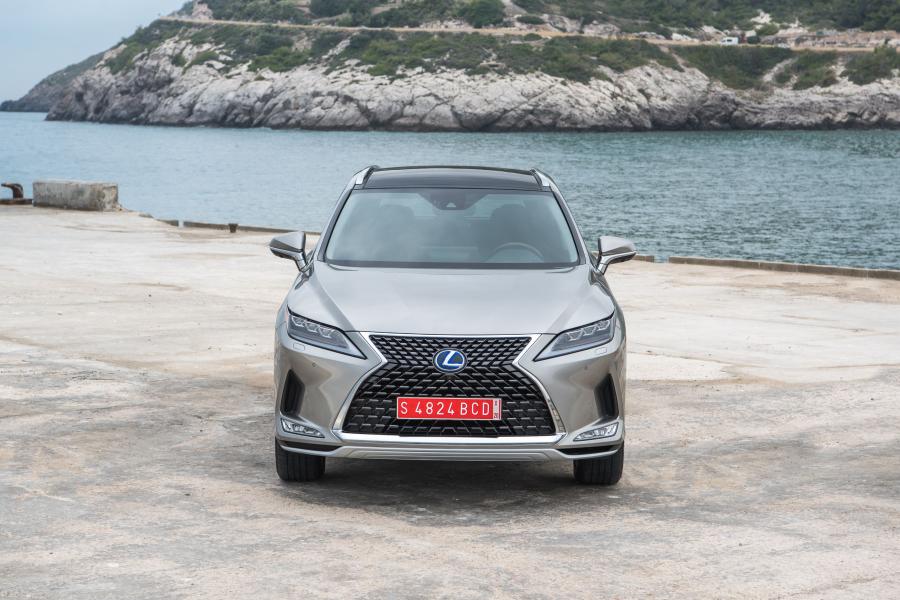  Lexus RX450h 2019 года  (WW) (фото 2 из 97)